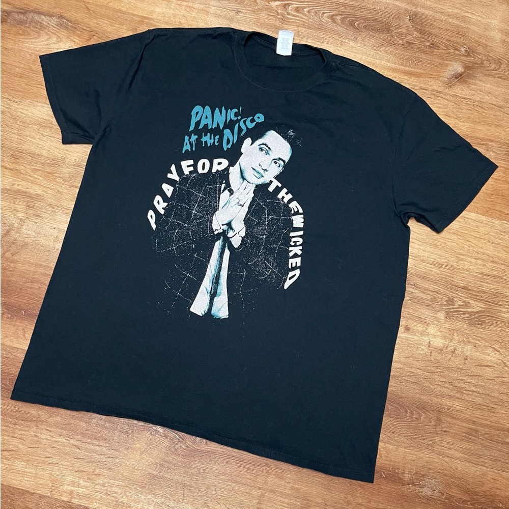 Band‎ tee